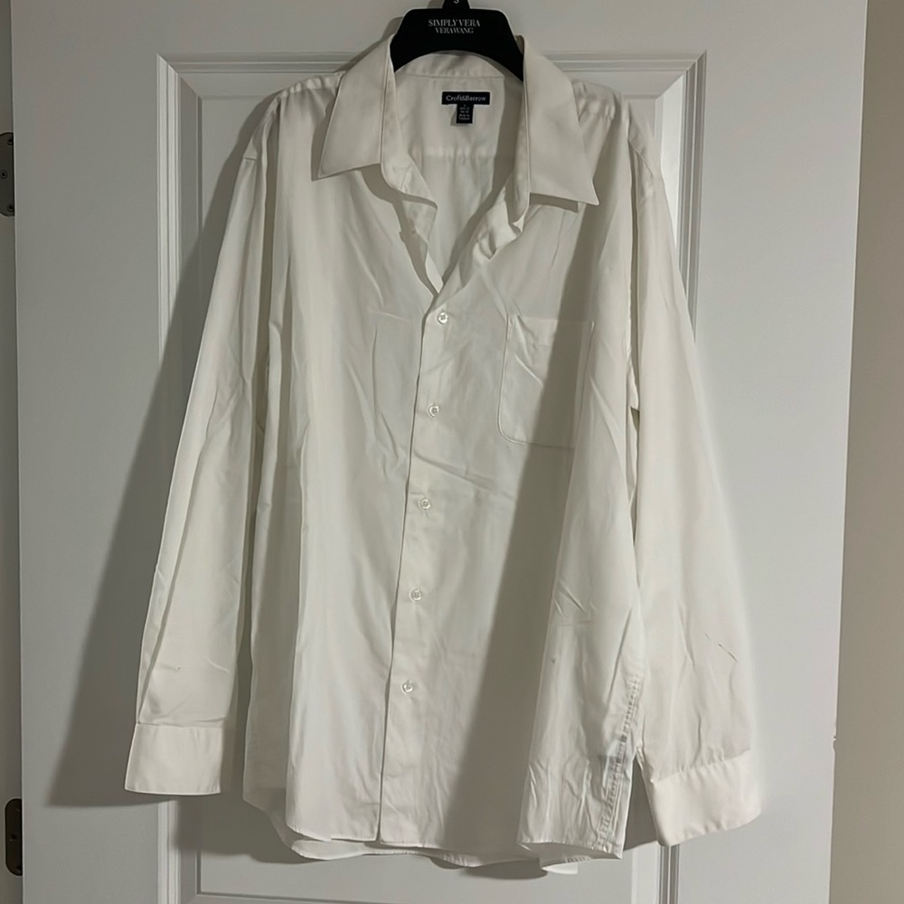 Croft & Barrow white dress shirt. 16 1/2 - 17, 34/35